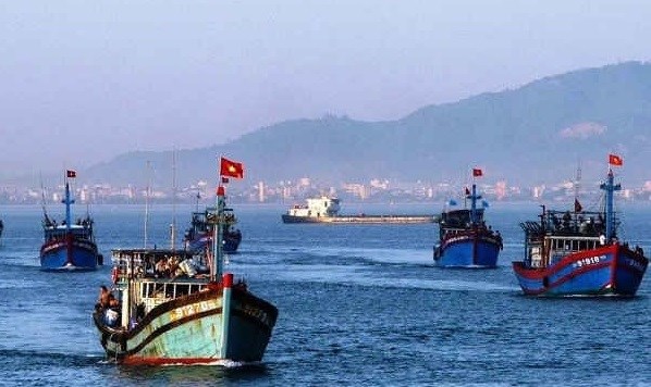 Pour retirer le carton jaune INN Plus de mesures contre la pêche illégale